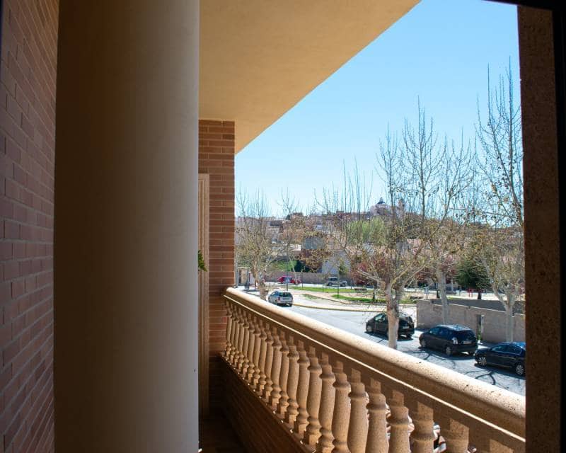 5 soveværelse Villa til salg i Hellin med swimmingpool garage - € 430.000 (Ref: 8909893)