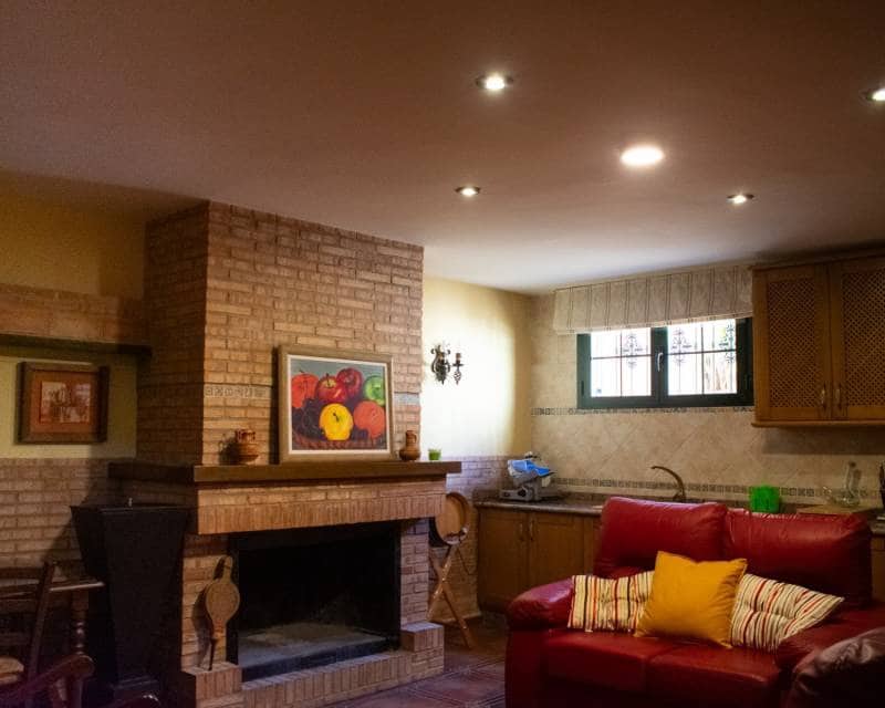 5 soveværelse Villa til salg i Hellin med swimmingpool garage - € 430.000 (Ref: 8909893)