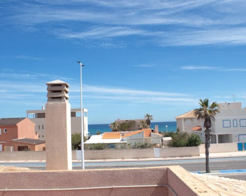 5 soveværelse Villa til salg i La Manga del Mar Menor med swimmingpool - € 610.000 (Ref: 8913675)