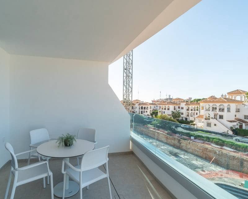 2 bedroom Apartment for sale in Playa Flamenca with pool garage - € 325,000 (Ref: 8914313)