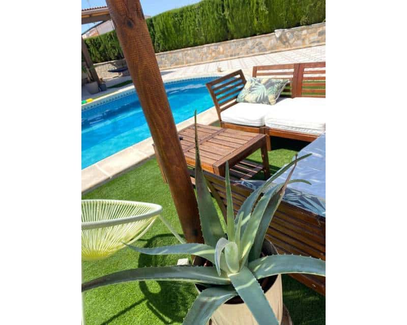 4 bedroom Villa for sale in Ciudad Quesada with pool garage - € 530,000 (Ref: 8920048)