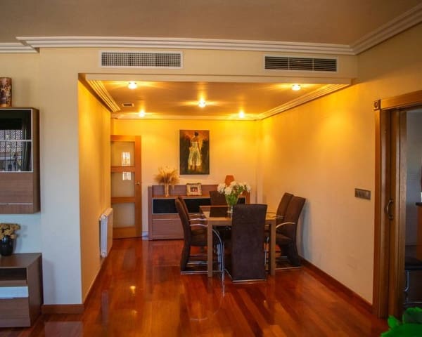 4 chambre Finca/Maison de Campagne à vendre à Orihuela avec garage - 390 000 € (Ref: 8920050)