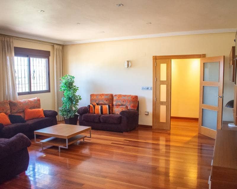 4 chambre Finca/Maison de Campagne à vendre à Orihuela avec garage - 390 000 € (Ref: 8920050)