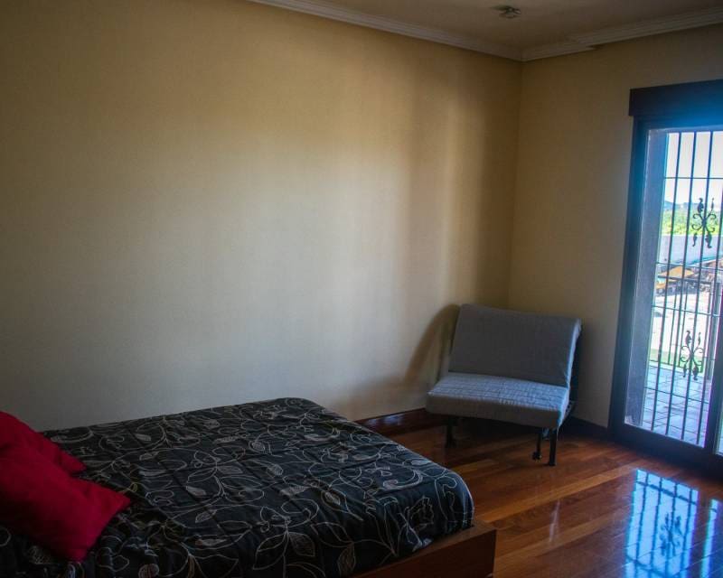 4 chambre Finca/Maison de Campagne à vendre à Orihuela avec garage - 390 000 € (Ref: 8920050)