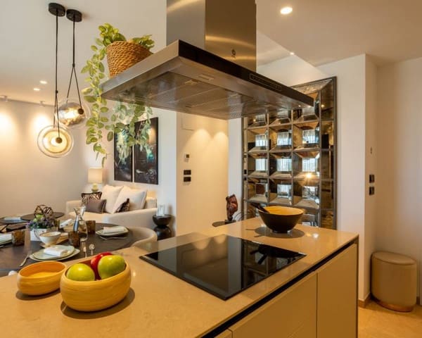 3 bedroom Townhouse for sale in Algorfa with pool - € 325,000 (Ref: 8932826)