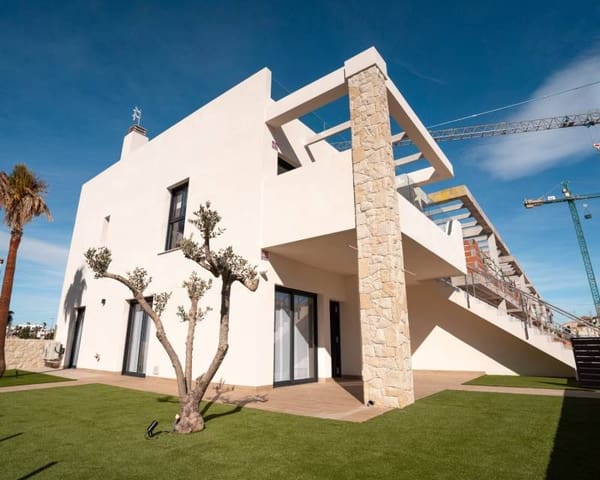 3 Zimmer Haus zu verkaufen in Pilar de la Horadada ciudad, Pilar de la Horadada mit Pool Garage - 305.000 € (Ref: 8941587)