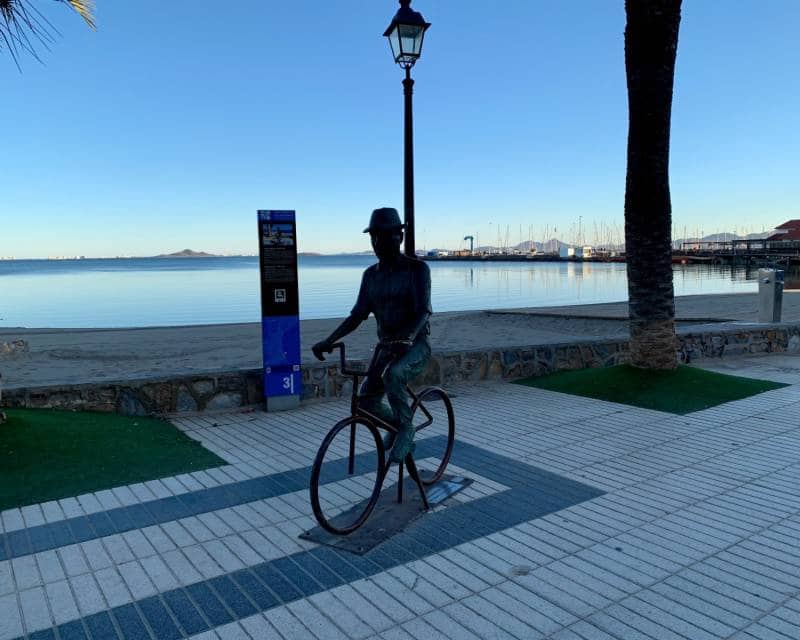 3 bedroom Villa for sale in Los Alcazares with pool - € 659,000 (Ref: 8954994)