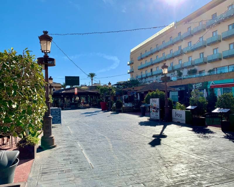 3 bedroom Villa for sale in Los Alcazares with pool - € 659,000 (Ref: 8954994)