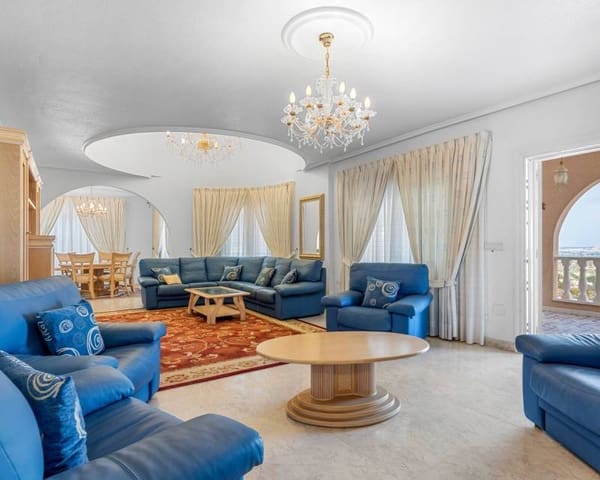 7 chambre Villa/Maison à vendre à Ciudad Quesada, Rojales avec piscine garage - 750 000 € (Ref: 8960733)