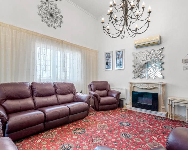 7 bedroom Villa for sale in Ciudad Quesada with pool garage - € 750,000 (Ref: 8960733)