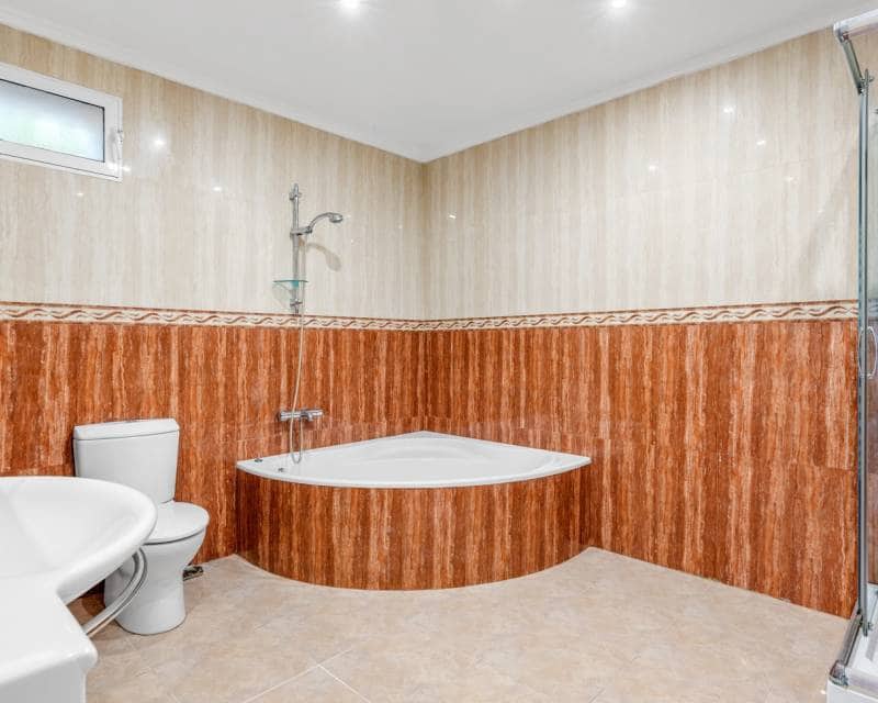 7 bedroom Villa for sale in Ciudad Quesada with pool garage - € 750,000 (Ref: 8960733)