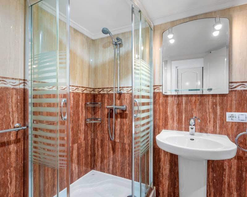 7 bedroom Villa for sale in Ciudad Quesada with pool garage - € 750,000 (Ref: 8960733)