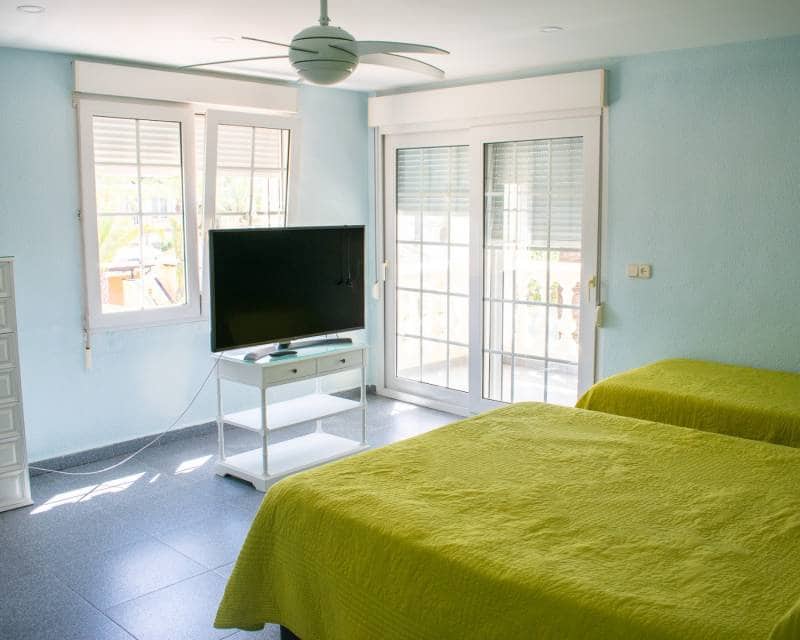 7 slaapkamer Villa te koop in Orihuela Costa met zwembad garage - € 1.490.000 (Ref: 8967268)