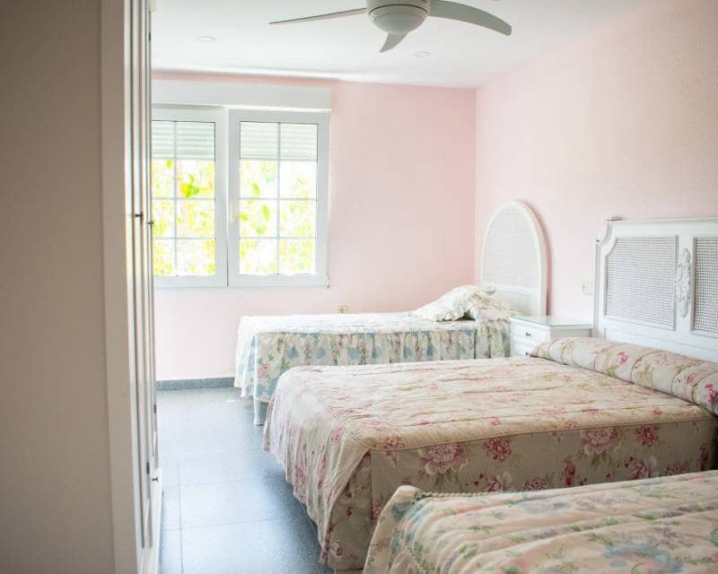 7 slaapkamer Villa te koop in Orihuela Costa met zwembad garage - € 1.490.000 (Ref: 8967268)