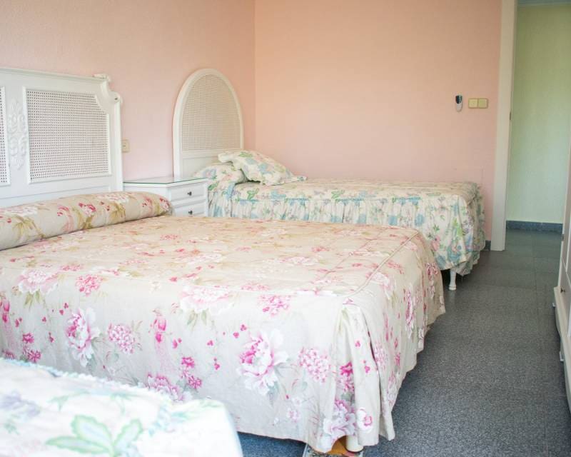 7 slaapkamer Villa te koop in Orihuela Costa met zwembad garage - € 1.490.000 (Ref: 8967268)