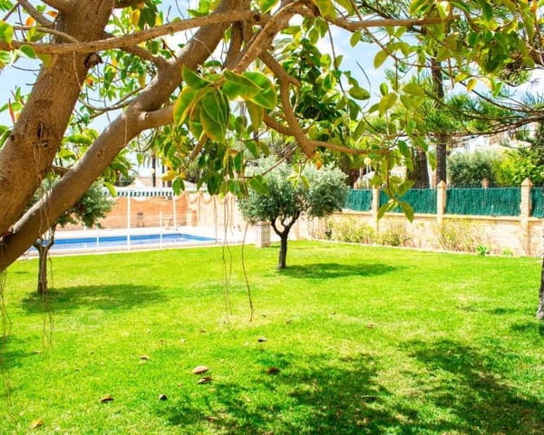 7 soverom Villa til salgs i Cabo Roig, Orihuela med svømmebasseng garasje - € 1 490 000 (Ref: 8967268)