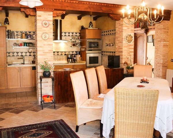 4 makuuhuone Huvila myytävänä paikassa Los Urrutias, Cartagena mukana uima-altaan 
autotalli - 1 080 000 € (Ref: 8977192)