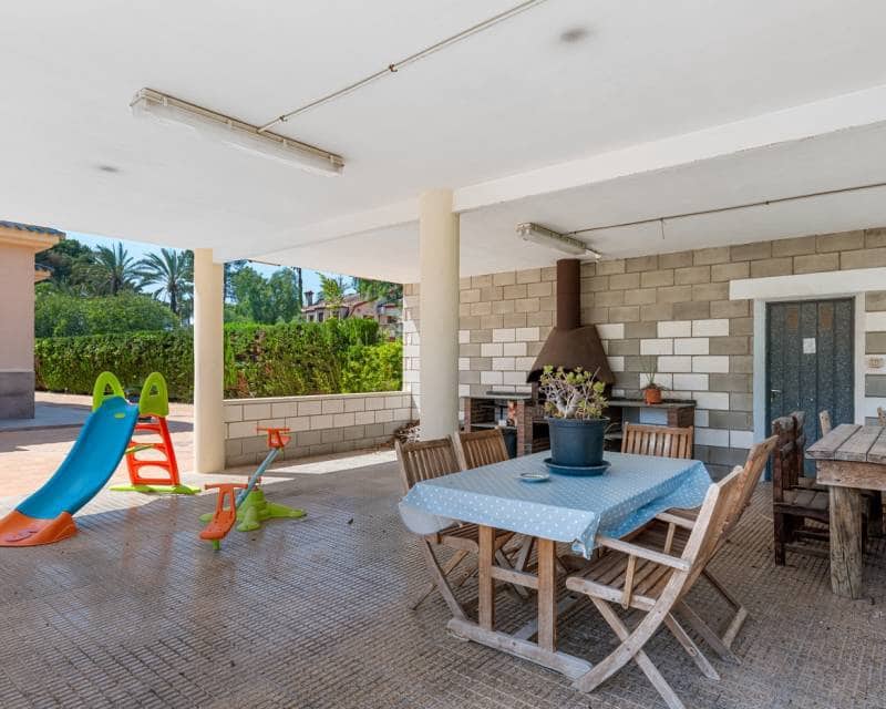 5 soveværelse Villa til salg i Elche / Elx med garage - € 930.000 (Ref: 8977193)