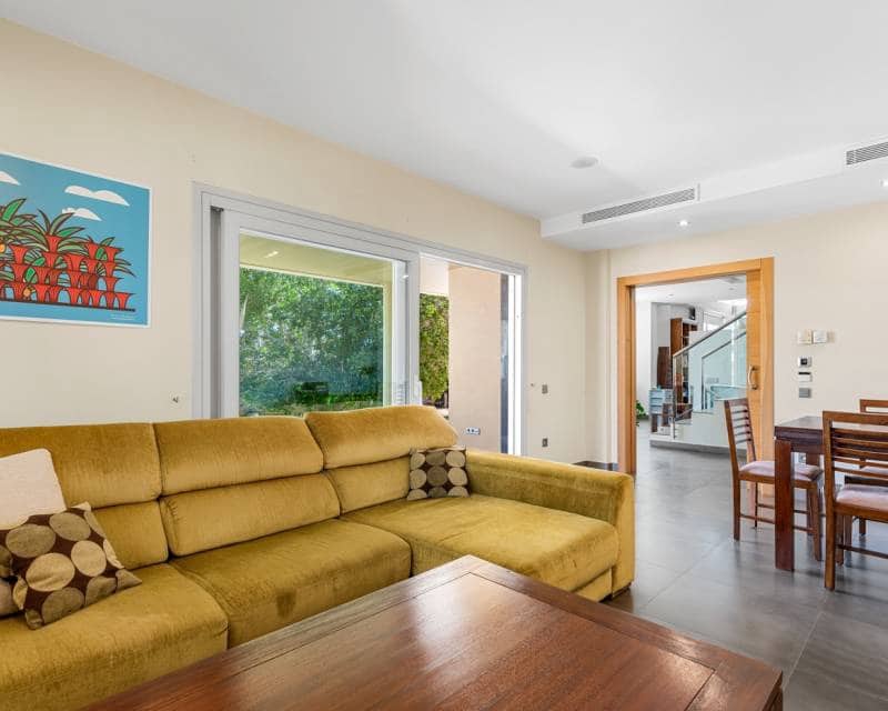 5 soveværelse Villa til salg i Elche / Elx med garage - € 930.000 (Ref: 8977193)