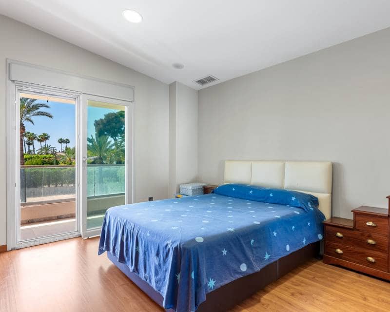 5 soveværelse Villa til salg i Elche / Elx med garage - € 930.000 (Ref: 8977193)