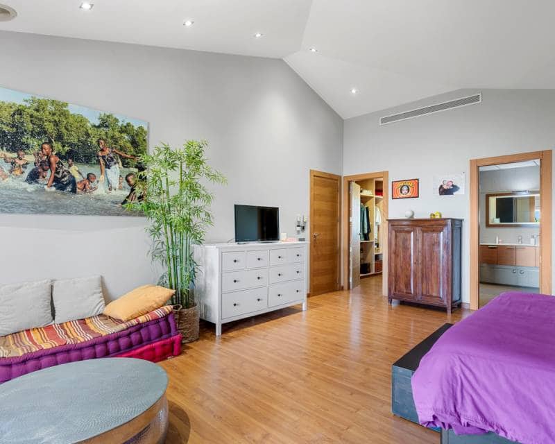 5 soveværelse Villa til salg i Elche / Elx med garage - € 930.000 (Ref: 8977193)