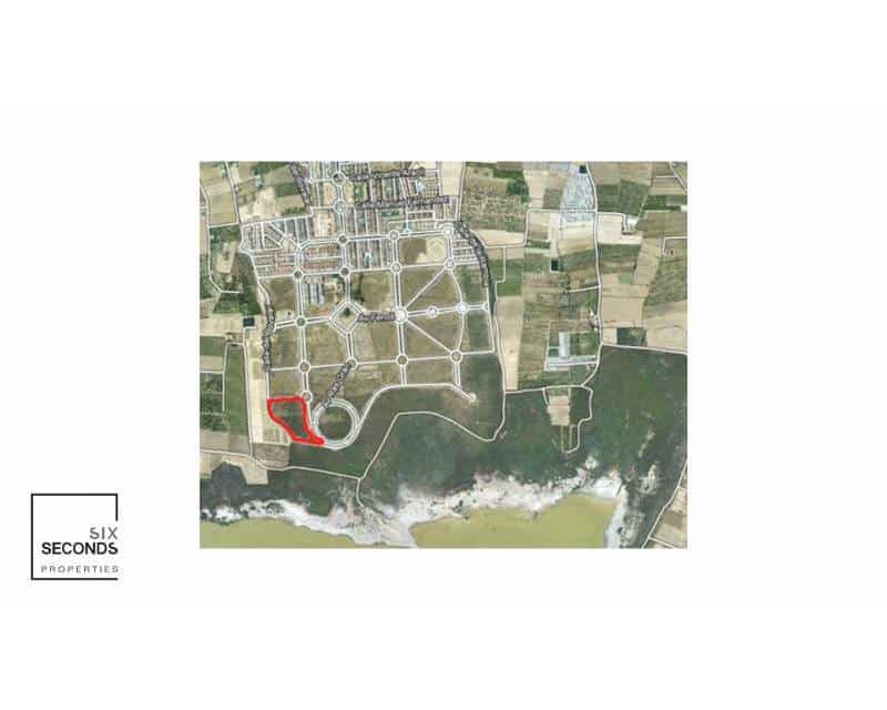 Building Plot for sale in Guardamar del Segura - € 5,360,000 (Ref: 8977196)
