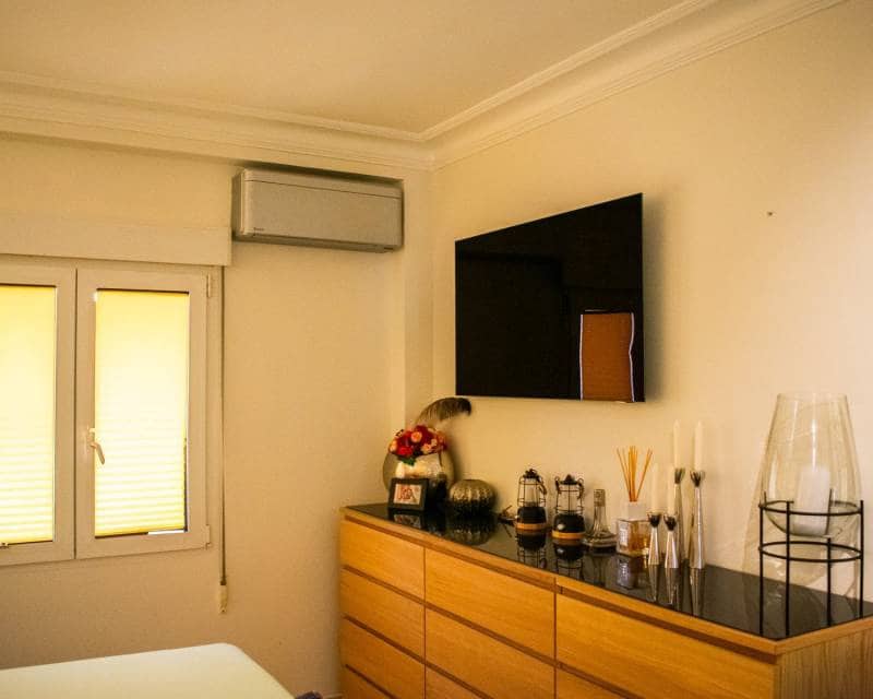 2 makuuhuone Ranta-asunto myytävänä paikassa Torrevieja - 346 500 € (Ref: 8977204)