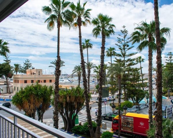 2 makuuhuone Ranta-asunto myytävänä paikassa Centro - Muelle Pesquero, Torrevieja - 346 500 € (Ref: 8977204)