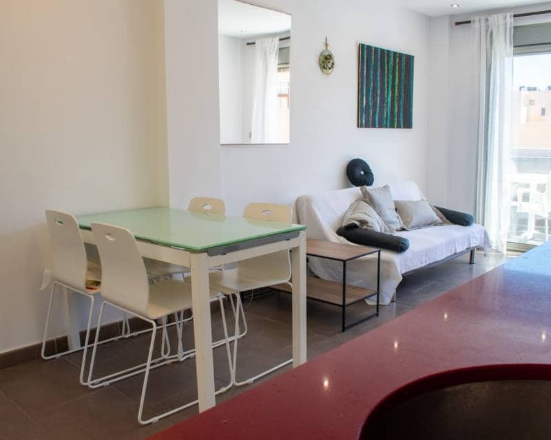 2 soveværelse Lejlighed til salg i Guardamar del Segura med garage - € 210.000 (Ref: 8981206)