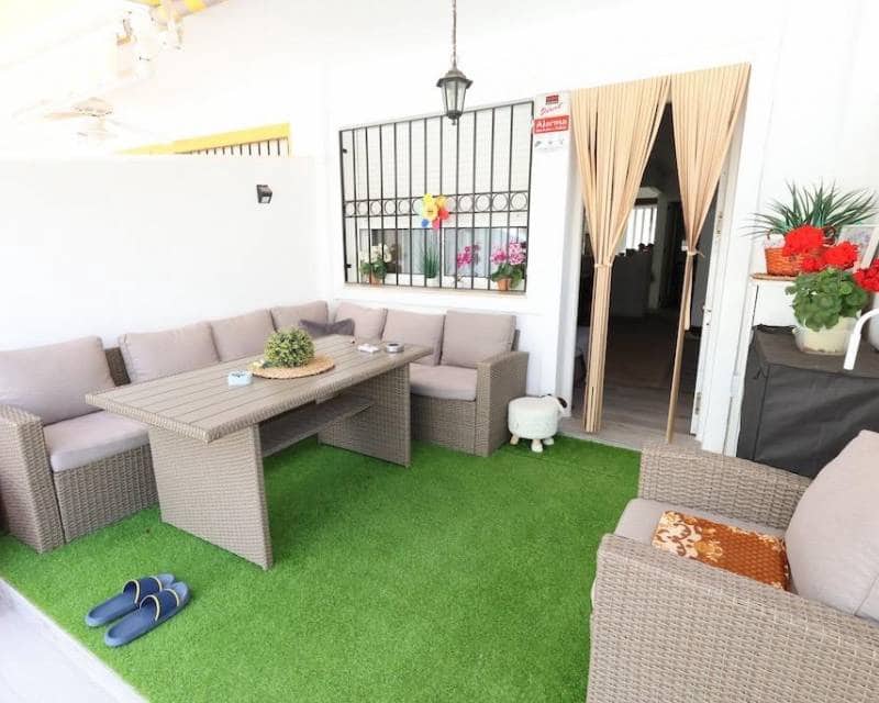 2 bedroom Apartment for sale in Torre de la Horadada with pool - € 234,900 (Ref: 8983072)