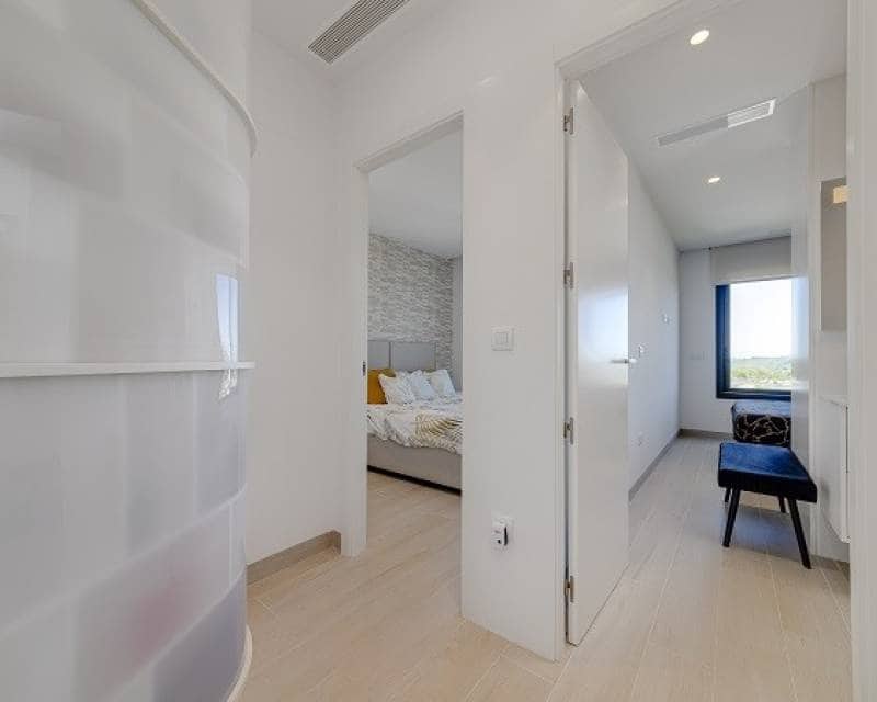 2 soveværelse Penthouse til salg i Las Colinas Golf med swimmingpool garage - € 369.000 (Ref: 8987289)