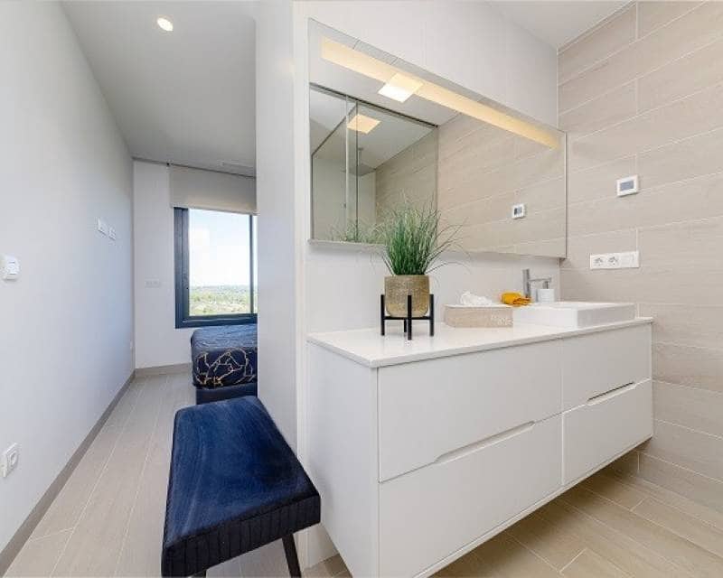 2 soveværelse Penthouse til salg i Las Colinas Golf med swimmingpool garage - € 369.000 (Ref: 8987289)