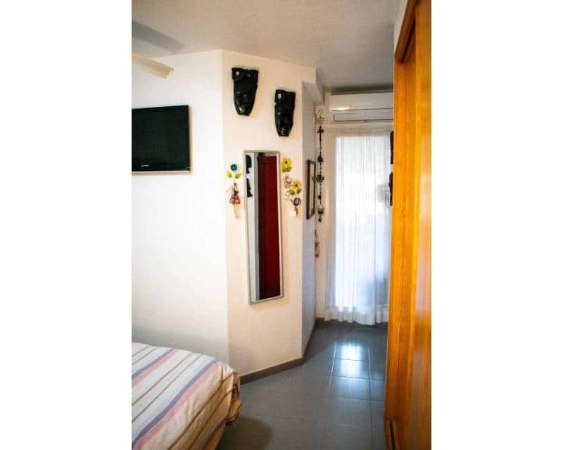 3 slaapkamer Strandappartement te koop in Playa Flamenca met zwembad garage - € 340.000 (Ref: 8987291)