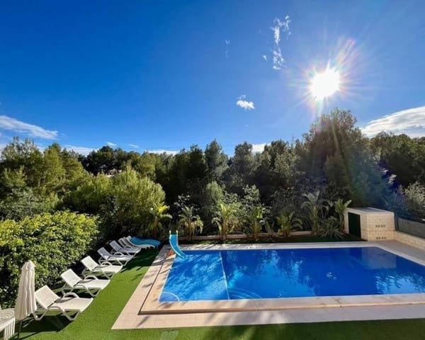 4 chambre Villa/Maison à vendre à La Nucia avec piscine garage - 580 000 € (Ref: 8989642)