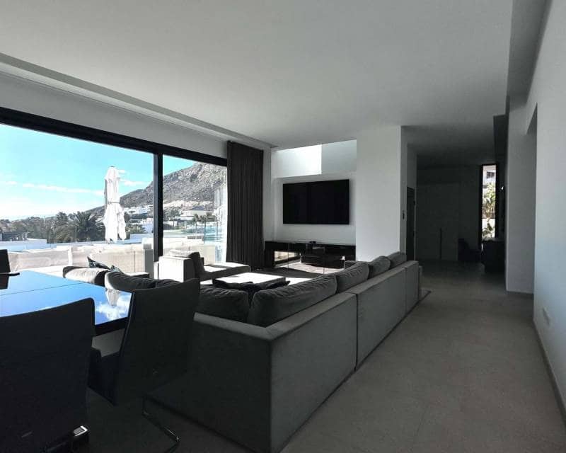 3 sypialnia Willa na sprzedaż w Cala de Finestrat z basenem garażem - 2 900 000 € (Ref: 8989953)