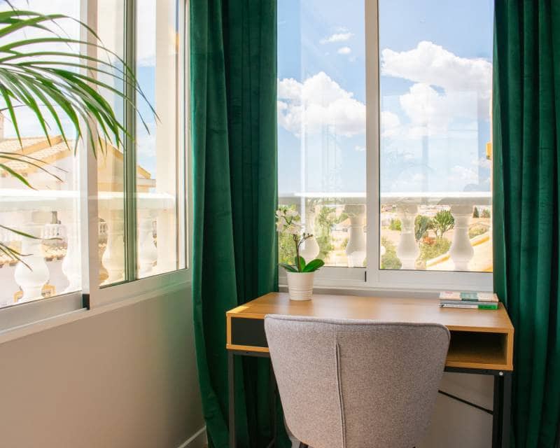 3 soveværelse Rækkehus til salg i Orihuela Costa med swimmingpool - € 288.000 (Ref: 8992567)