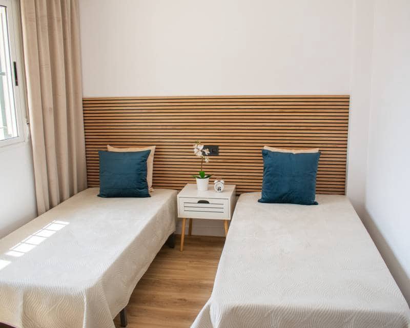 3 soveværelse Rækkehus til salg i Orihuela Costa med swimmingpool - € 288.000 (Ref: 8992567)