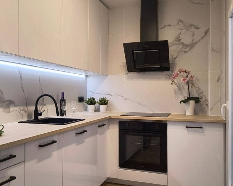 3 soverom Rekkehus til salgs i Orihuela Costa med svømmebasseng - € 277 900 (Ref: 8992567)