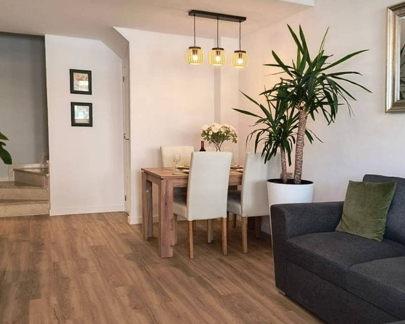 3 soverom Rekkehus til salgs i Orihuela Costa med svømmebasseng - € 277 900 (Ref: 8992567)