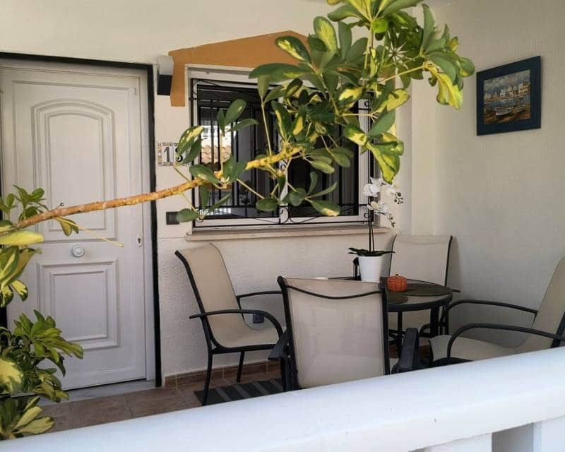 3 soverom Rekkehus til salgs i Orihuela Costa med svømmebasseng - € 277 900 (Ref: 8992567)