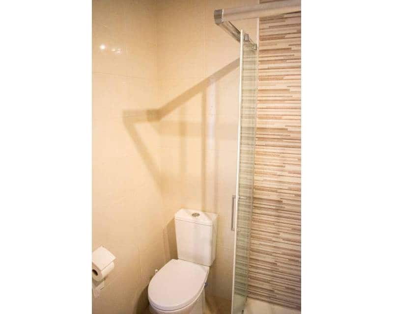 2 soveværelse Lejlighed til salg i Cabo Roig med swimmingpool garage - € 246.000 (Ref: 9009871)