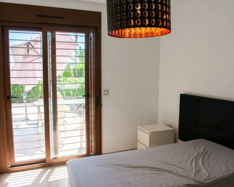 2 soveværelse Lejlighed til salg i Cabo Roig med swimmingpool garage - € 246.000 (Ref: 9009871)