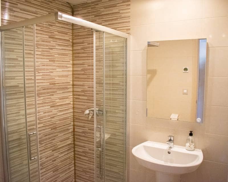 2 soveværelse Lejlighed til salg i Cabo Roig med swimmingpool garage - € 246.000 (Ref: 9009871)