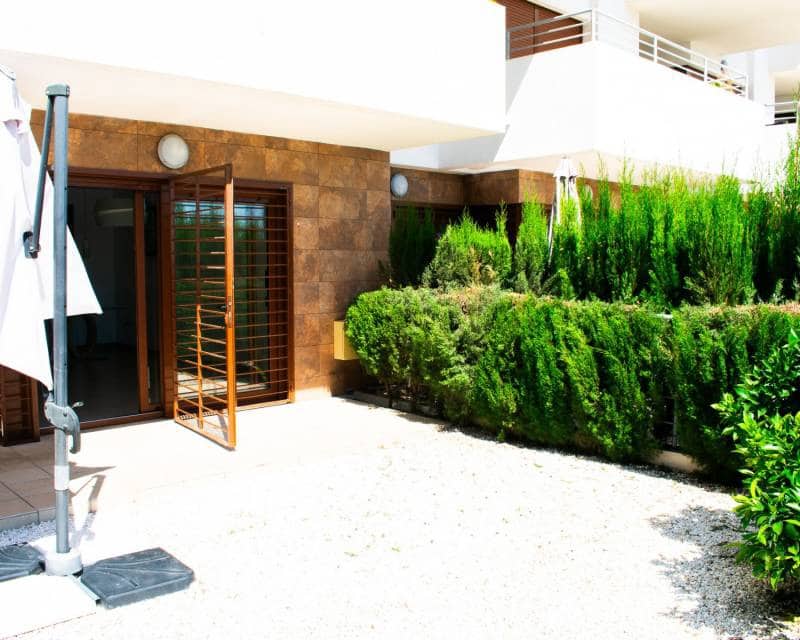 2 soveværelse Lejlighed til salg i Cabo Roig med swimmingpool garage - € 246.000 (Ref: 9009871)