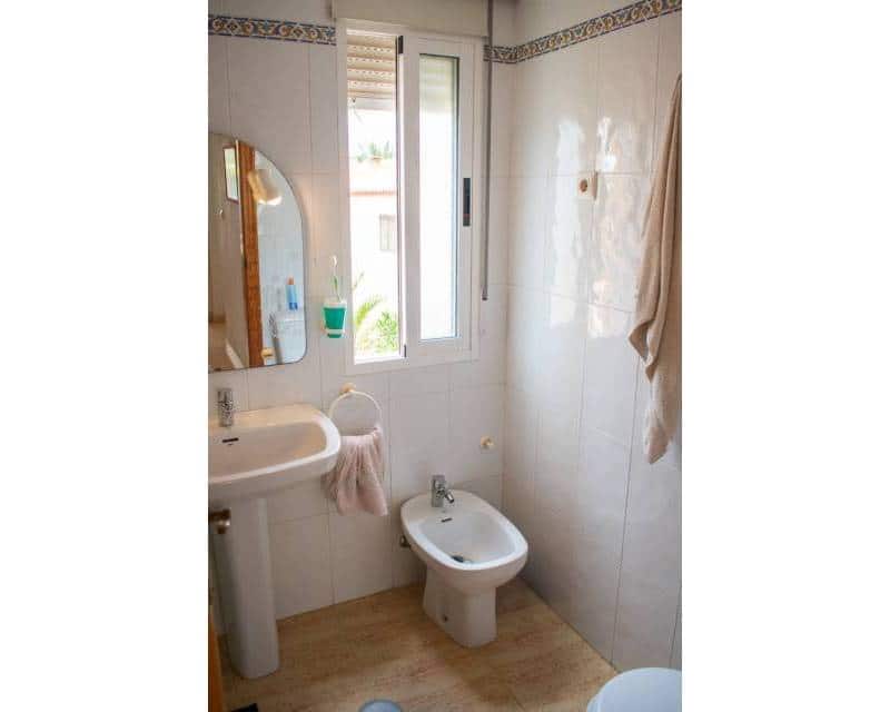 3 bedroom Apartment for sale in La Manga del Mar Menor with garage - € 179,900 (Ref: 9013518)