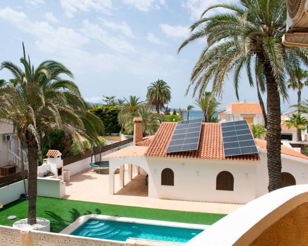 3 bedroom Apartment for sale in La Manga del Mar Menor with garage - € 179,900 (Ref: 9013518)