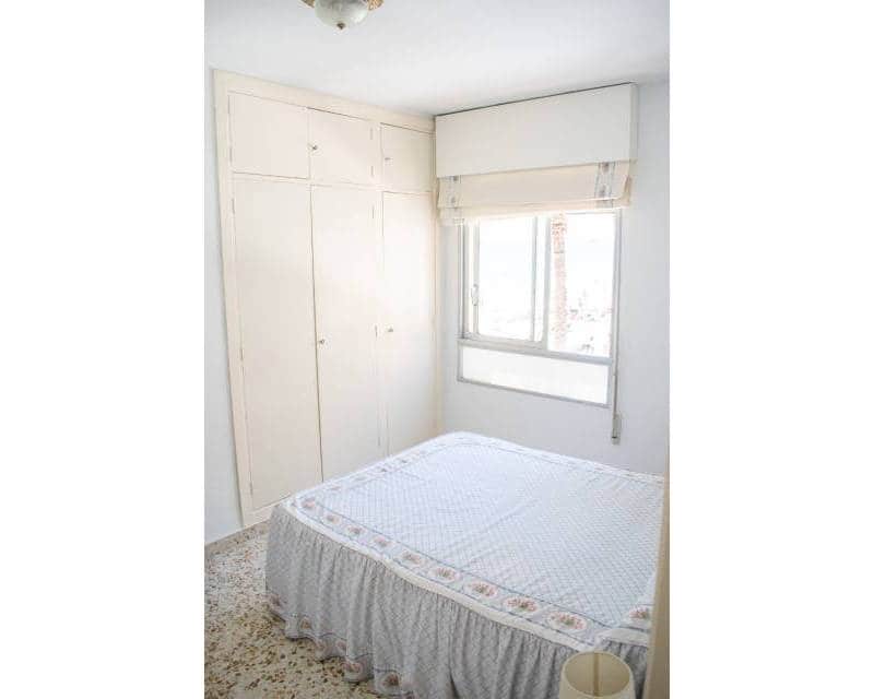 3 sypialnia Apartament przy plaży na sprzedaż w Torrevieja z garażem - 425 000 € (Ref: 9018475)