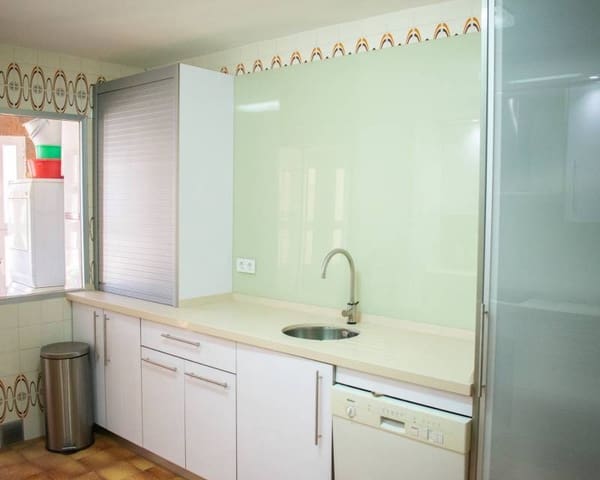 3 quarto Apartamento de Praia para venda em Playa del Cura, Torrevieja com garagem - 425 000 € (Ref: 9018475)