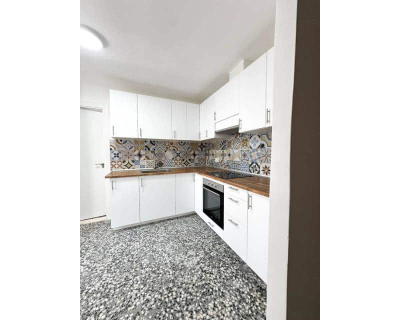 5 soveværelse Lejlighed til salg i Torrevieja - € 174.000 (Ref: 9019144)