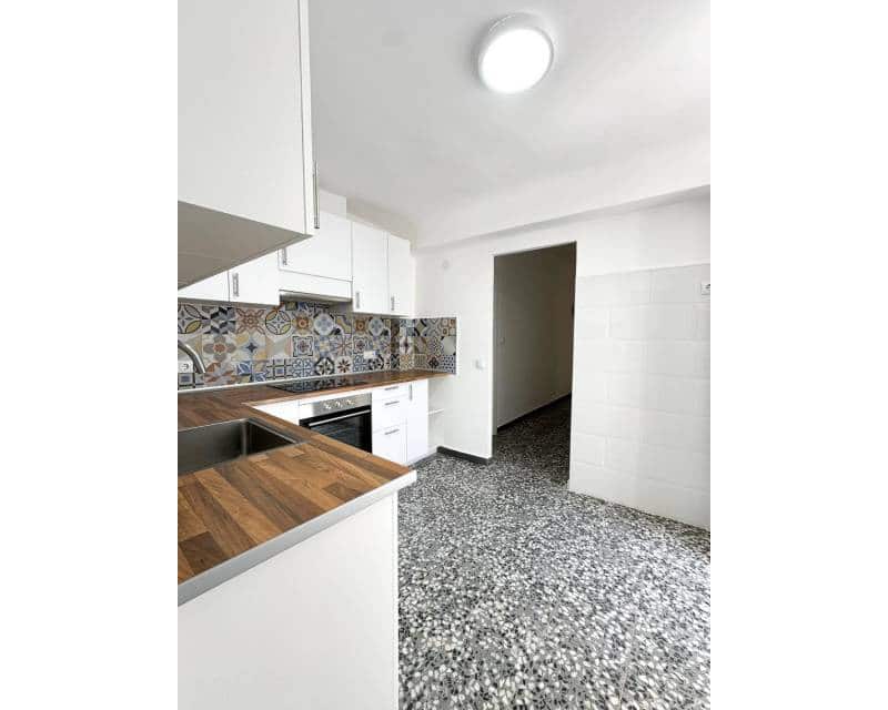 5 soveværelse Lejlighed til salg i Torrevieja - € 174.000 (Ref: 9019144)